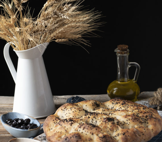 Ramazanda iftar soframızı ekşi mayalı pideden mahrum etmeyelim.
